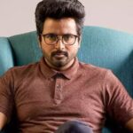 Mrunal Thakur Looks ‘Purna Marathi’ in a Regal Maharashtrian Paithani Saree!